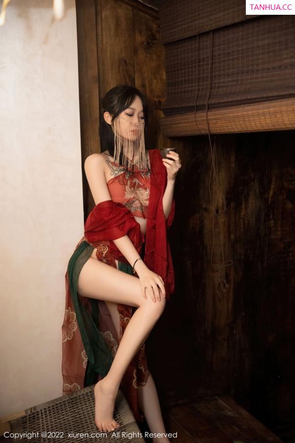 小奶瓶呜呜  [XiuRen]高清写真图 2022.08.25 No.5527 奶瓶第19张图片